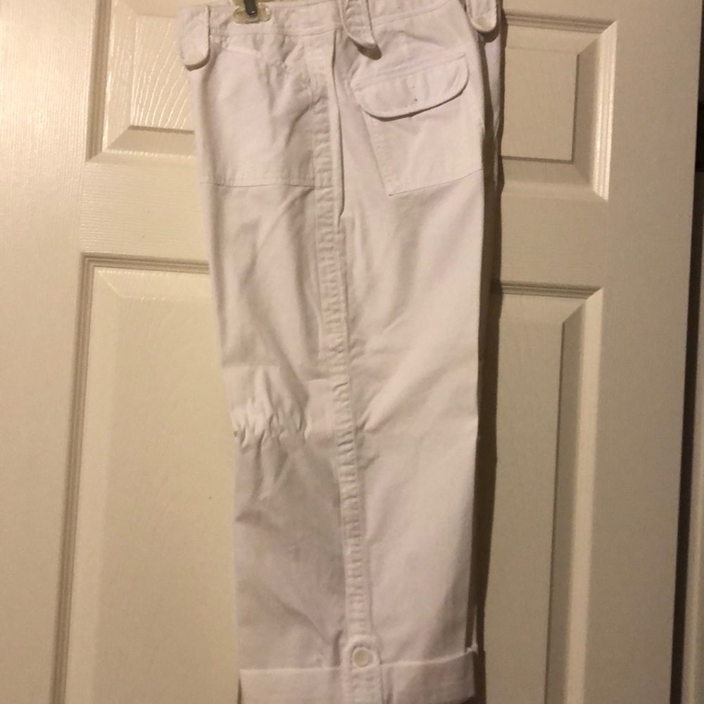 Jones of New York White Capri